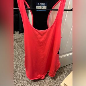 Magellan outdoors pro razorback top